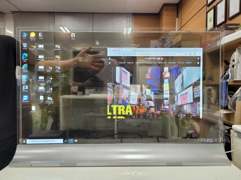 [2021.06] Transparent OLED Transparency and Touch Test